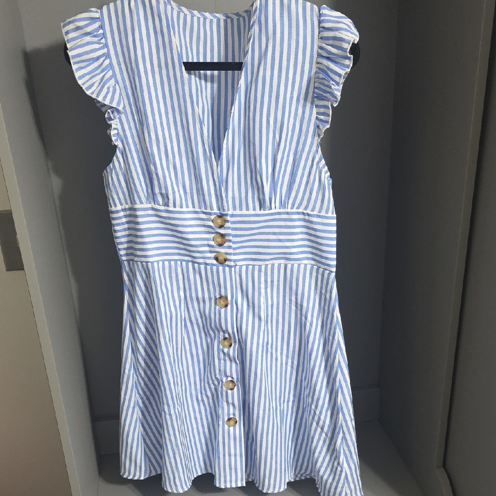 Cupshe Blue and White Striped Button-Front Ruffle Sleeve Dress